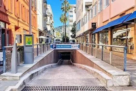 Superbe Pour Congres Au Coeur De Cannes